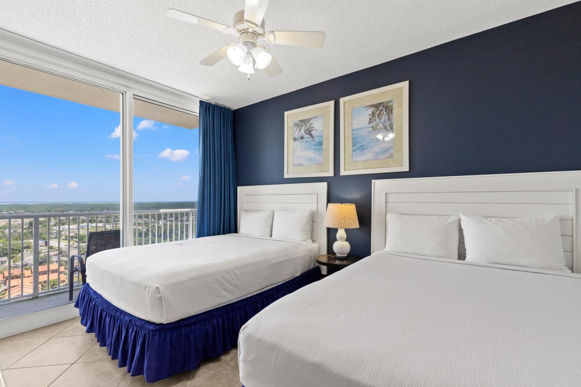 Official Majestic Beach Resort - Over 60 Units - All Ocean Front, Panama City Beach, Fl Room photo